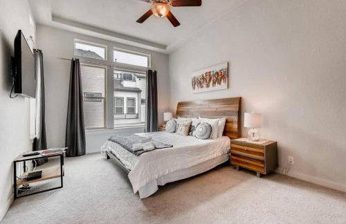 Fam Friendly 5 Bed Home Blocks To Pearl/Riverwalk! - Foto 11