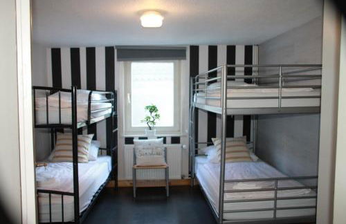 Ferienhaus Winterberg für 12 Personen Sauna Garten Garage Hund - Photo 10