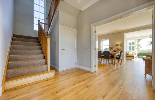 Stunning 4 Bedroom Farmhouse - Foto 15