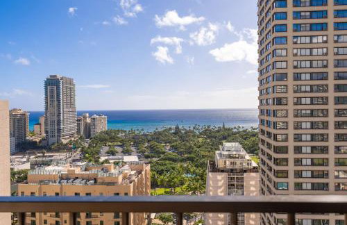 Honu Hale Penthouse 2 BDR Ocean View Waikiki - Photo 52