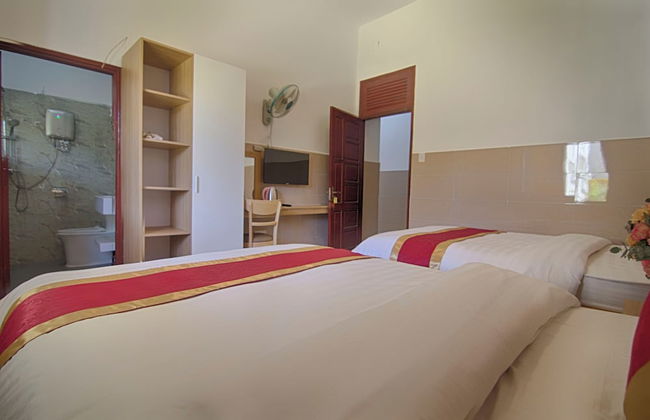 Hoa May Hotel - Photo 25