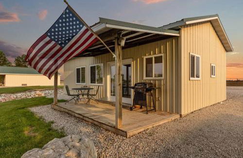 Peaceful Riverfront Cabin Sleeps 4 Decatur Nebraska - Foto 1