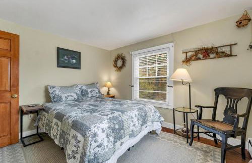 Home Away From Home in Down Town Meredith - Foto 14