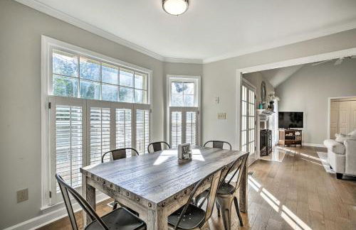 Deck and Yard Family-Friendly Lawrenceville Home! - Foto 12