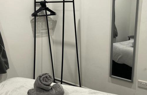 Sleek Sleeps 6 Sunset Views Family friendly - Foto 7