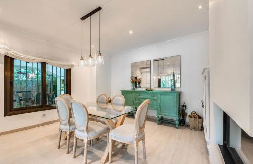 Villa in Marbella with golf views - Photo 40