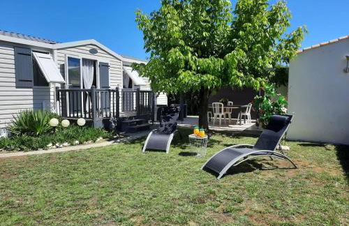 Mobil-home 3 pièces à Dolus-d'Oléron - Capacité 4 personnes - FR-1-246A-120 - Foto 1