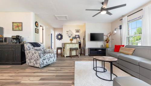 Cozy Apartment in Downtown Elizabethton - Foto 5