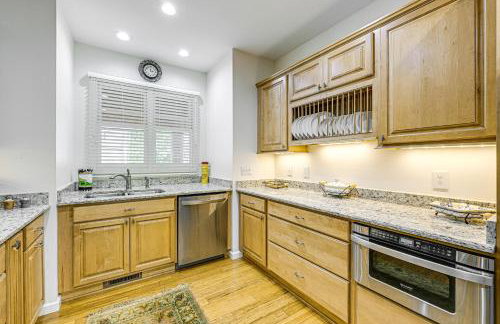 Keowee Key Condo with Lake Access! - Foto 9