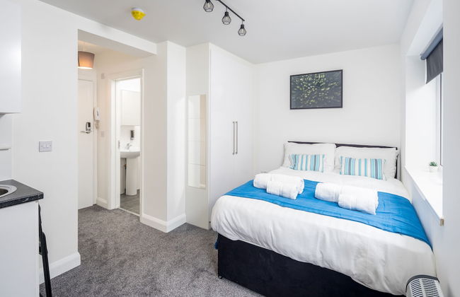 SAV Wembley Studios - Photo 1