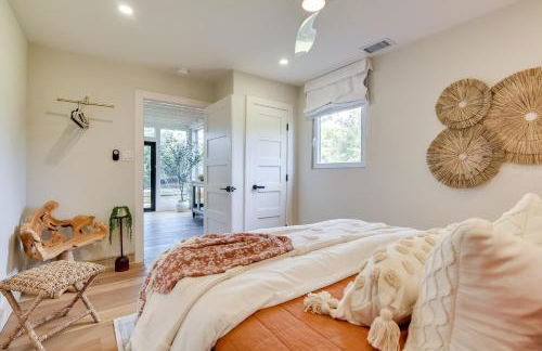 Waterfront Granbury Home with Electric Fireplace! - Foto 19