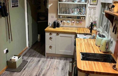 Mountbatten Shepherds hut & Buckhurst Shepherds hut - Foto 20