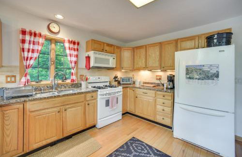 Rustic North Creek Getaway about 4 Mi to Gore Mtn! - Foto 10