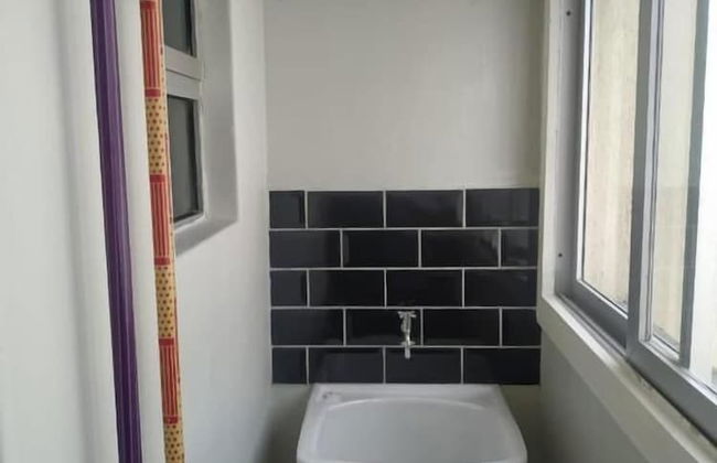 Kitnet com ar na praia das Astúrias - Foto 14