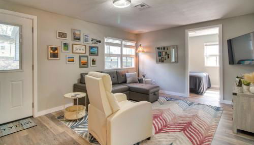 Deck and Dock Access Lakefront Grove Cabin! - Foto 5