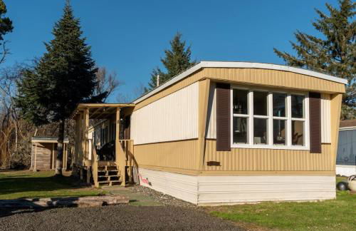 Stylish and Spotless Beach Getaway - Foto 29