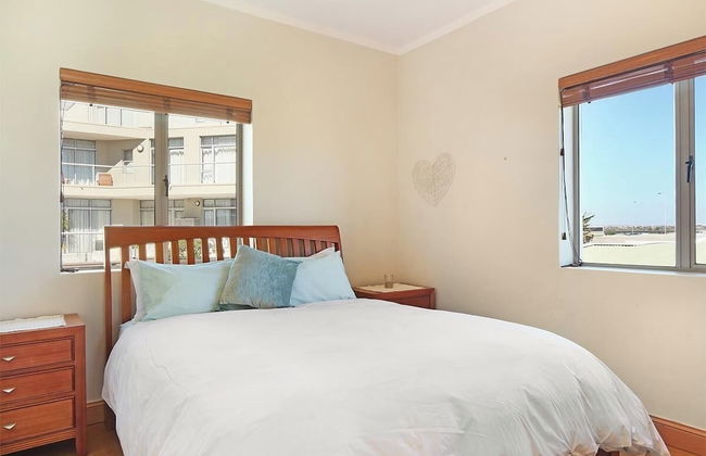 Dolphin Beach E5 - Photo 28