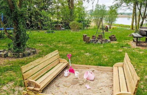 1 Bedroom Amazing Home In Policko - Foto 10