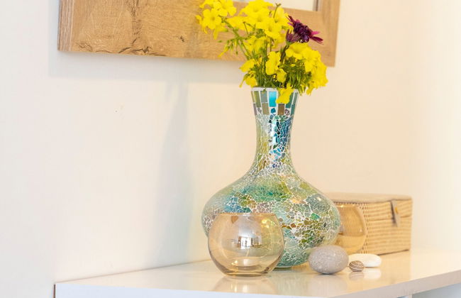 Bright and Lovely Furnished Studio Apartment - Foto 18