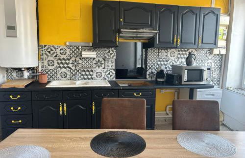 joli logement rénové vue sur Meuse Miss Africa - Foto 7