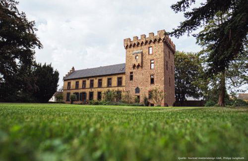Herrenhaus Burg Vlatten - Foto 1