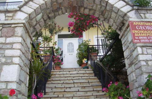 George's Apartments - Foto 2