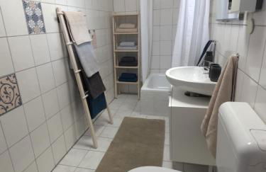 Jans 4 Personen Apartment Herten NRW Veltins Arena Küche P WLAN mit Code - Foto 35