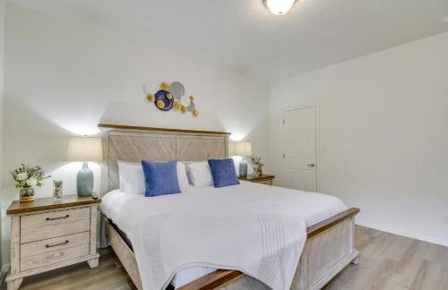 3 Mi to Downtown WFH-Friendly ABQ Townhome! - Photo 10