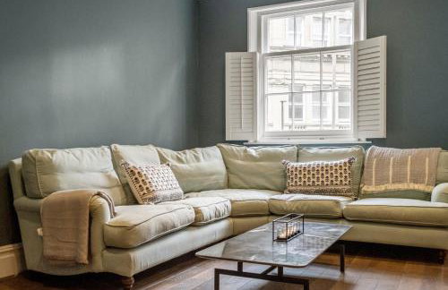 Stylish City Apartment Sleeps 6 - Foto 14
