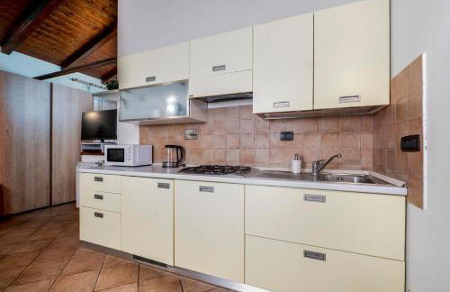 335 - Residence Montebello Monolocale C, Relax nel verde con Piscina - Foto 11