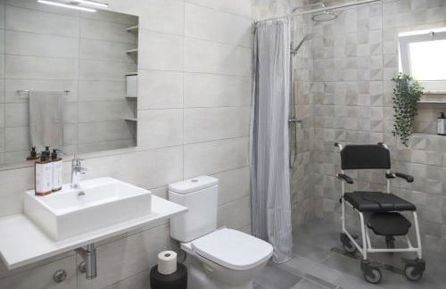 Villa ELTAEL - Miguel House - Warm Pool from April 2026- Facilities for Disabled Guests - Foto 19