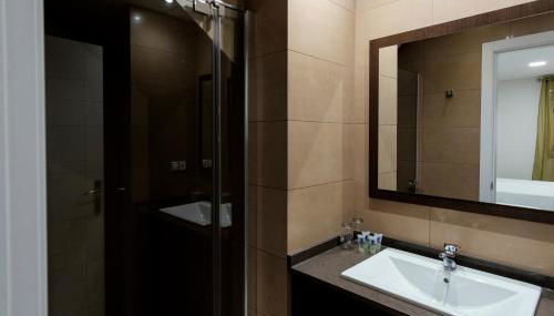 CASA CON PATIO - Foto 2