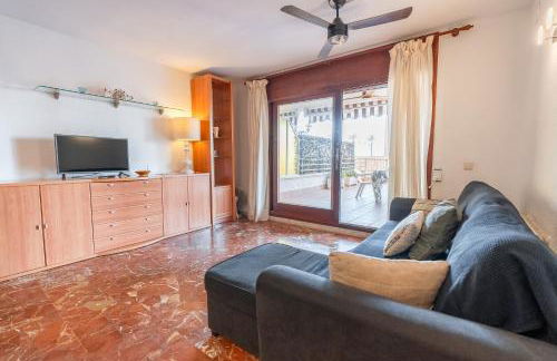 SeaFront 1ª línea y 2 piscinas - Foto 13