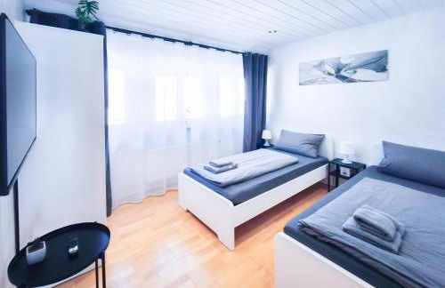 ALFA Stuttgart 3Zi-Maisonette 6 Personen Zuffenhausen nahe Porsche & Bosch l WIFI & SmartTV I 3BR 4 Beds I Kitchen I Bathroom & WC - Foto 41