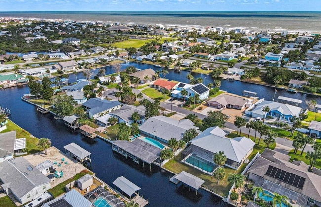 Canal Front Beach Home, Private Pool - Foto 54