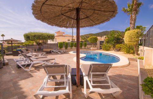 Villa moderna con piscina - Photo 6