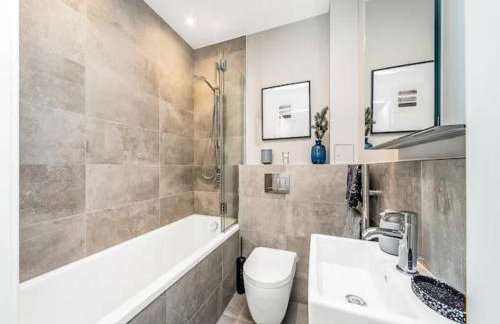 Contemporary Fulham Penthouse with Large Balcony - Pass the Keys - Foto 22