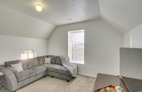 1 Block to Town! Convenient Logan Apartment - Foto 1
