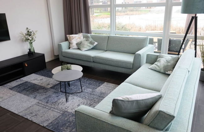 Holiday Home With Motorboat - Photo 1