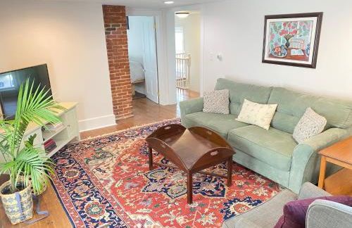 Duplex Farmhouse Rental Walk to Downtown - Foto 6