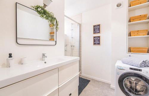 Tys Home, maison spacieuse avec parking - Foto 37