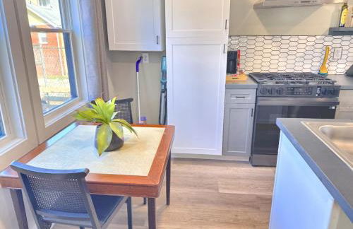 Private Quiet ADU-Guesthouse 10 mins to Airport & Downtown - Foto 27