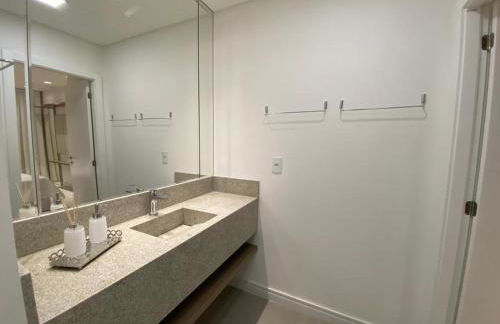 Meia Praia Quadra Mar - Foto 23