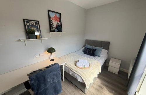 5 Bed 2 Shower Home - Foto 23