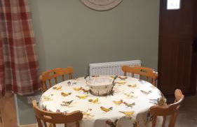 A Cozy Bothy Retreat with Hot Tub - Photo 5