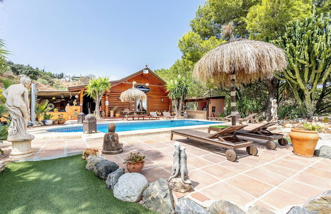 Luxurious Private Cabin Pool Hottub & Fireplace - Foto 17