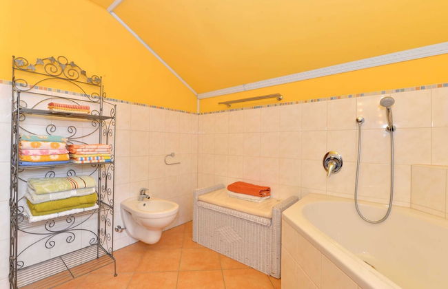 Comfort Apartment With Balcony in the Beautiful Bavarian Forest - Photo 40