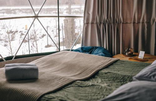 Na Skraju Lasu Domek na Drzewie & Glamping - Foto 41