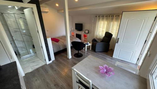 La Casita del Escorial -Nueva reforma Tranquilidad y jardín privado - Foto 5