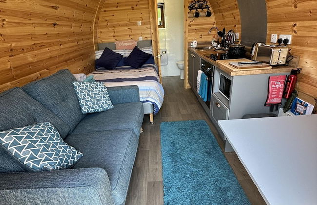 Luxury Glamping Pod With Hot Tub, fee Applies - Photo 1